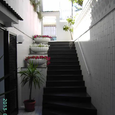 住宿加早餐酒店 尼古拉斯别墅酒店 3*