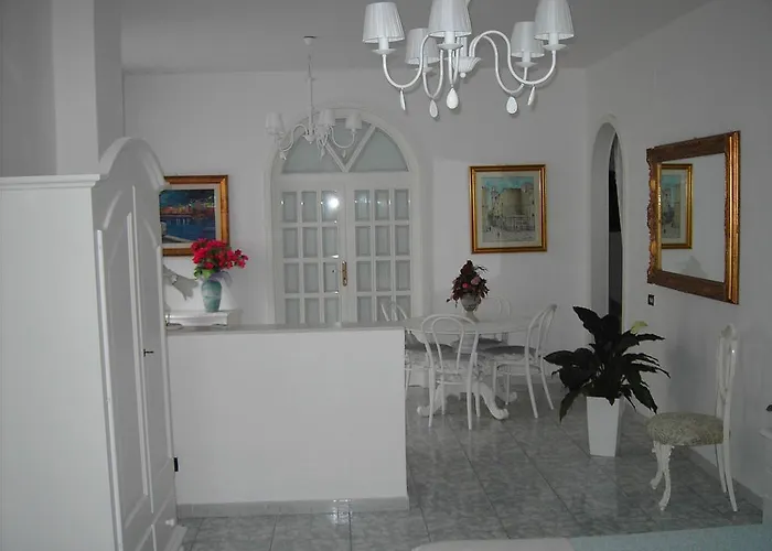 Oda ve Kahvaltı Nicolaus