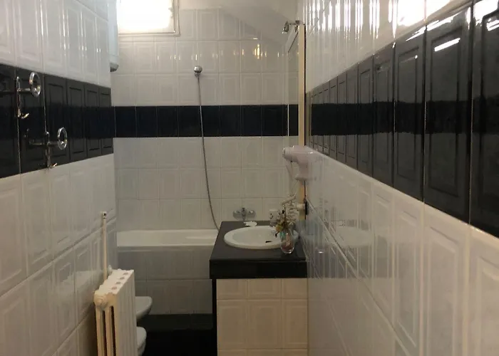 Nicolaus Oda ve Kahvaltı Bari