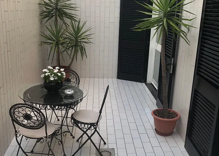 Oda ve Kahvaltı Nicolaus Bari