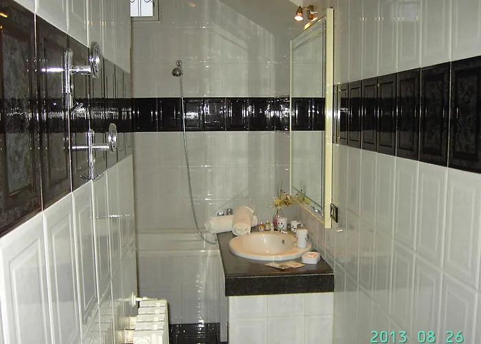 Oda ve Kahvaltı Nicolaus